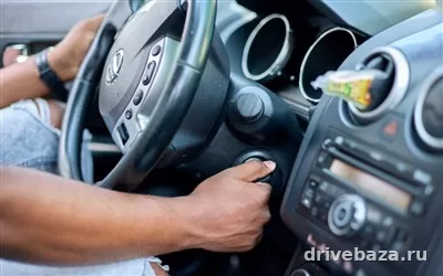 Почему машина глохнет на холостом ходу или на светофоре: главные причины и что проверять сразу