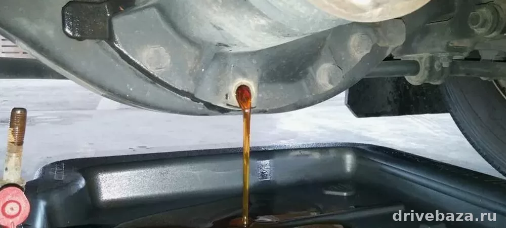 Какое масло заливать в мост автомобиля: как выбрать без ошибки по вязкости и допуску