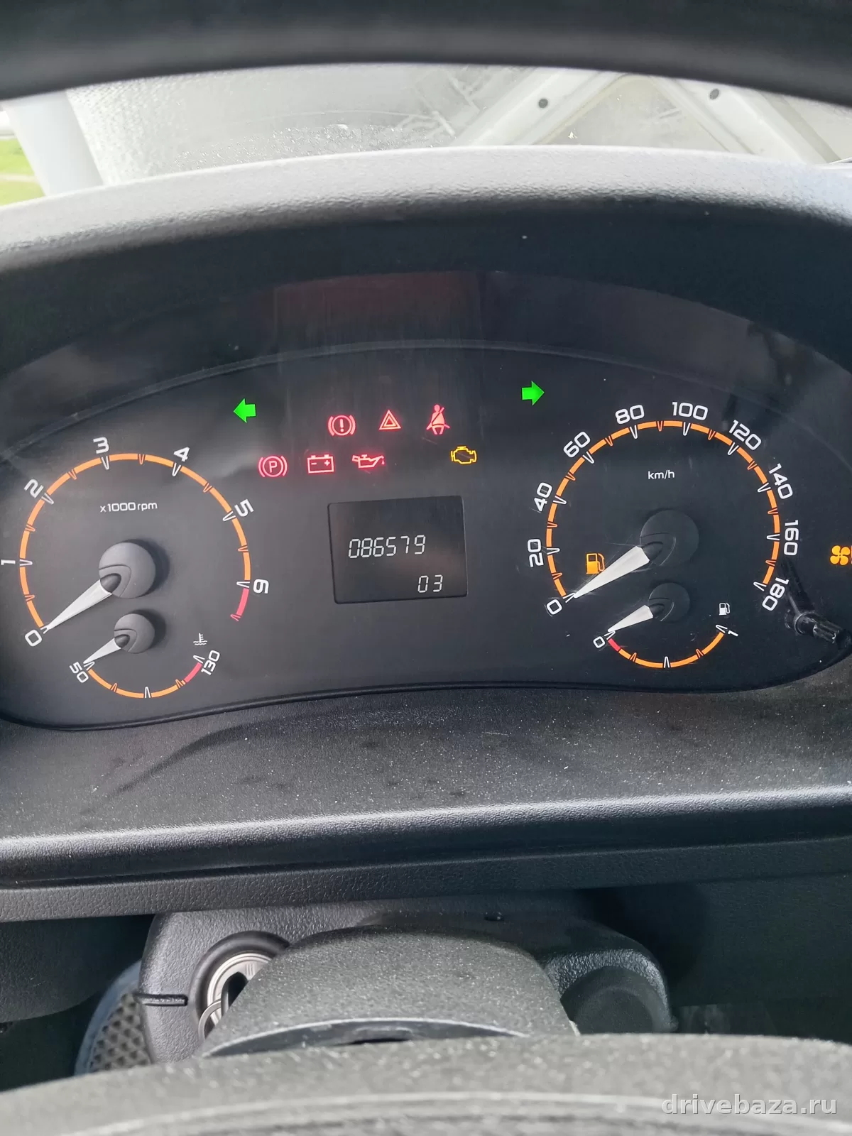 Ошибки P0560, P0562, P0563 на LADA: что означают, как проверить зарядку и когда виноват генератор